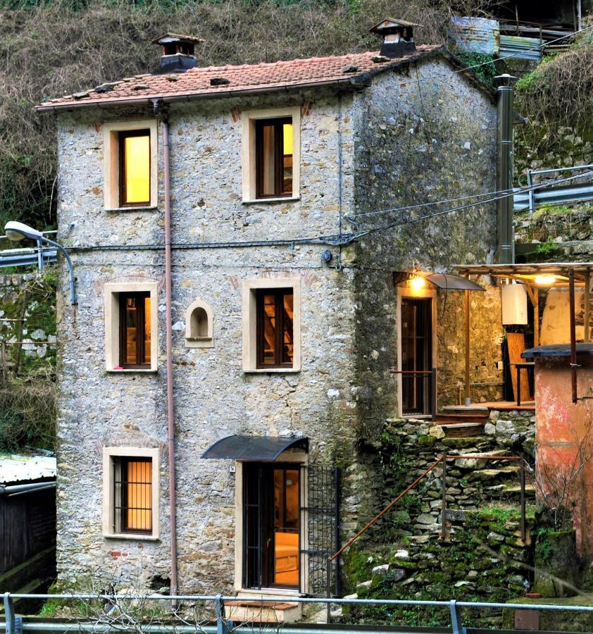 Incantevole Casa Sul Fiume, Relax E Natura Ai Piedi Della Alpi Apuane Massa  Exterior foto